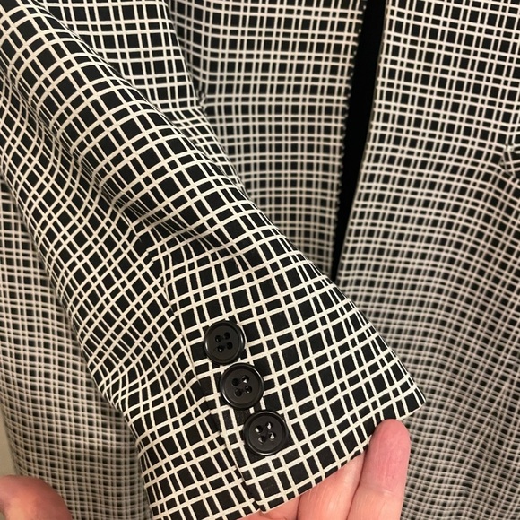 Alfani Black and White Blazer Classic Tailored Fit - Picture 3 of 5